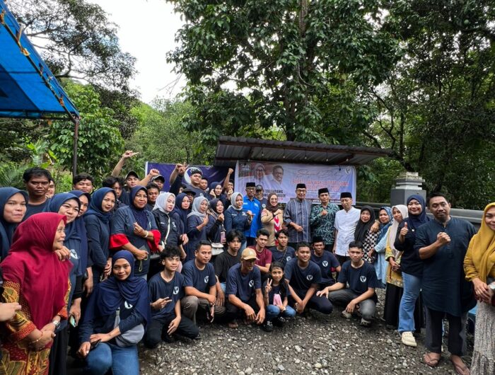 Komunitas Pemuda Solid (PAS).