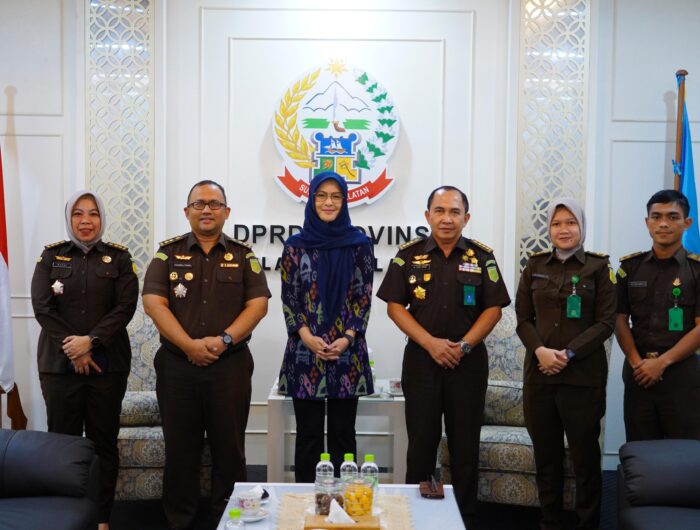 Kejaksaan Tinggi Sulsel Kunjungi Kantor DPRD Sulsel, Diterima Langsung Ketua DPRD Andi Rachmatika Dewi. Foto (Ist).