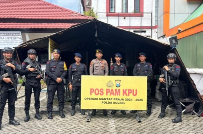 Brimob Polda Sulsel. (Ist)