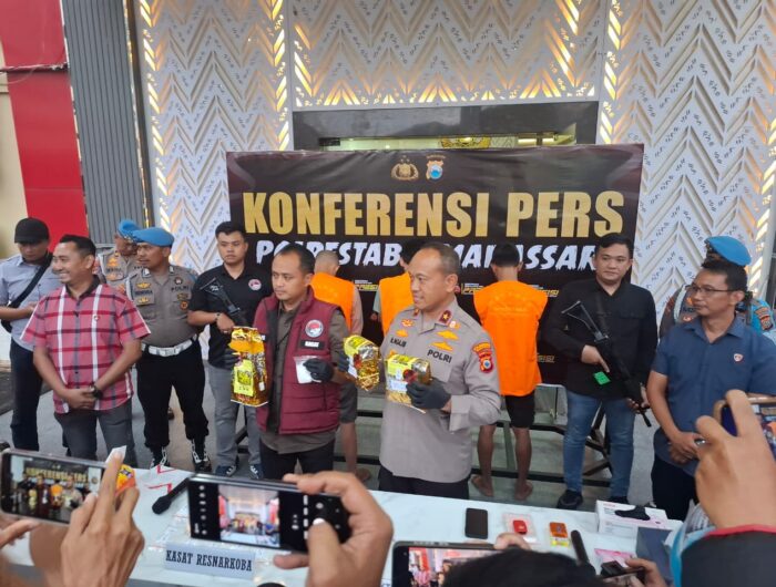 Satuan Reserse Narkoba Polrestabes Makassar berhasil mengungkap peredaran narkoba jenis sabu seberat 3 kilogram. Foto (Ist).