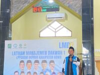 Ust KM. Sunardi Mas'ud, siap maju sebagai calon Ketua Umum pada Musyawarah Daerah (MUSDA) DPD BKPRMI Kabupaten Gowa Tahun 2025. Foto (Ist).