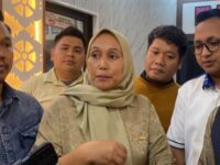 Istri almarhum Rudi S Gani, Hj Maryam (45). Foto (Ist).