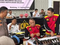 Polda Sulsel Lakukan Pengecekan Senpi dan Amunisi di Polres Kepulauan Selayar. Foto (Ist).