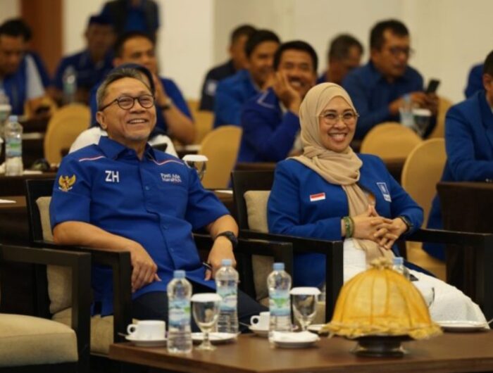 Ketua DPP PAN, Zulkifli Hasan dan Bupati Terpilih Kabupaten Gowa, Husniah Talenrang. Foto (Ist).