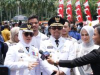Husniah Talenrang bersama Darmawangsah Muin. Foto (Ist)