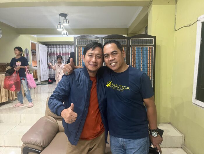 Riswan Sawedi bersama Bupati Wajo, Andi Rosman. Foto (Ist)
