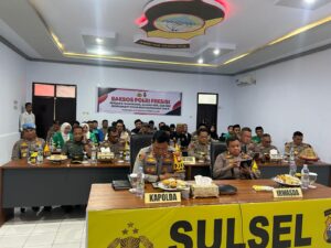 Kapolda Sulsel Melaksanakan ZOOM Meet dengan Kapolri dalam Rangka Baksos Polri di Selayar
