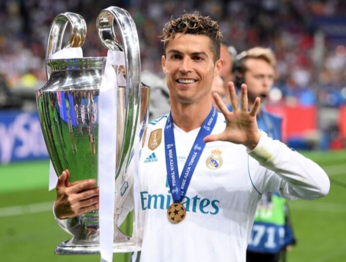 Cristiano Ronaldo, sang legenda El Real (Foto: Laurence Griffiths/Getty Images)
