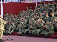 Presiden Prabowo Subianto memberikan pengarahan kepada para menteri, wakil menteri, hingga kepala lembaga di hari pertama retret di Akademi Militer, Magelang, Jawa Tengah, Jumat (25/10/2024) pagi. Biaya retreat Kabinet Merah Putih.(Dok. Tim Media Prabowo)