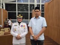 Koordinator Relawan Kabupaten Hati Damai, Rohandi, bersama Bupati Gowa, Husniah Talenrang. (Ist)