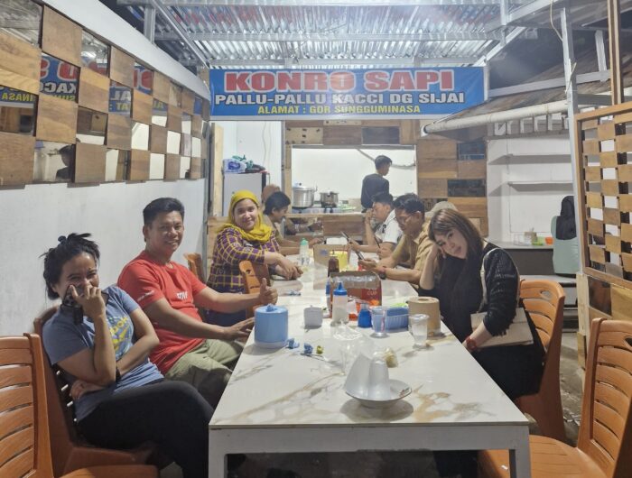 Menu Pallu Kacci Sattulu Daeng Sijai, Warung Sederhana Ini Jadi Buruan Pecinta Makanan Khas di Gowa
