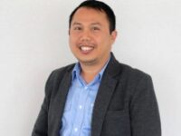 Ketua Umum Caretaker KADIN Bulukumba yang juga menjabat sebagai Wakil Ketua Umum KADIN Sulawesi Selatan, Syafruddin Mualla, meluncurkan program strategis bertajuk OVOI (One Village One Industry) atau Satu Desa Satu Industri.