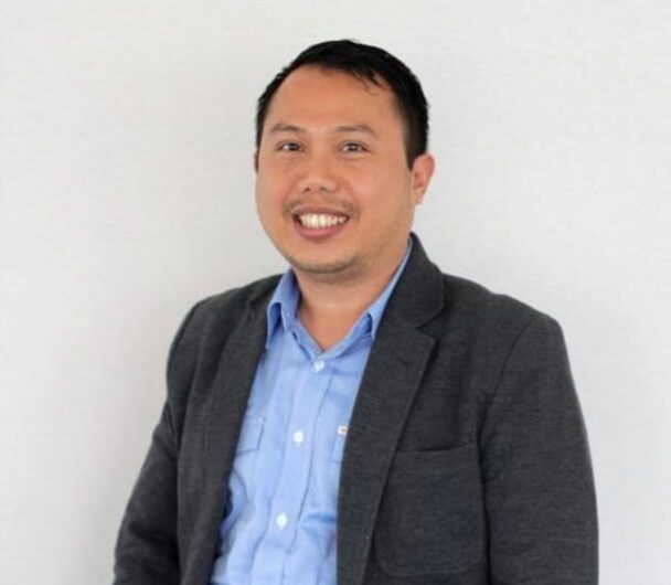 Ketua Umum Caretaker KADIN Bulukumba yang juga menjabat sebagai Wakil Ketua Umum KADIN Sulawesi Selatan, Syafruddin Mualla, meluncurkan program strategis bertajuk OVOI (One Village One Industry) atau Satu Desa Satu Industri.