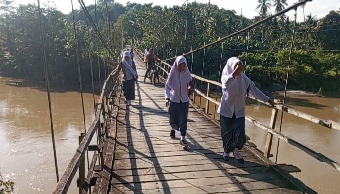 Jembatan Tua Ancam Keselamatan Ribuan Warga di Tiga Desa