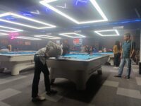 Permainan Billiard Kian Populer di Kalangan Gen Z Makassar