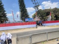 Kantor Perumda Air Minum Tirta Jeneberang Cabang Bajeng turut ambil bagian dalam memeriahkan peringatan kemerdekaan RI dengan cara yang unik dan membanggakan.