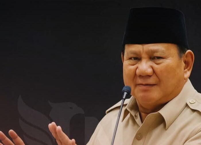 Presiden Prabowo Subianto menyatakan perang terhadap praktik tambang ilegal yang merugikan negara hingga Rp300 triliun.