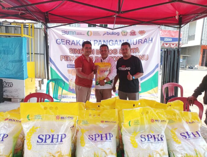 Kemunitas Petarung Gowa Wujudkan Gerakan Pangan Murah di Bili-Bili