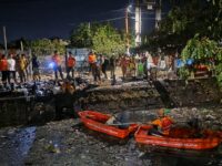 BERSIH. Sampah di kanal Karuwisi Makassar.